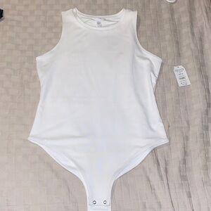 Time and Tru White Sleeveless Crew Neck Bodysuit